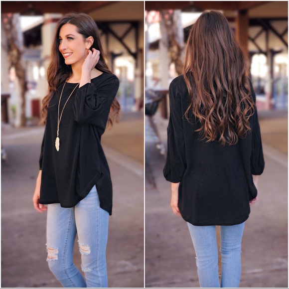Infinity Raine Tops - ✨LAST ONE✨Black Puff Sleeve Tunic